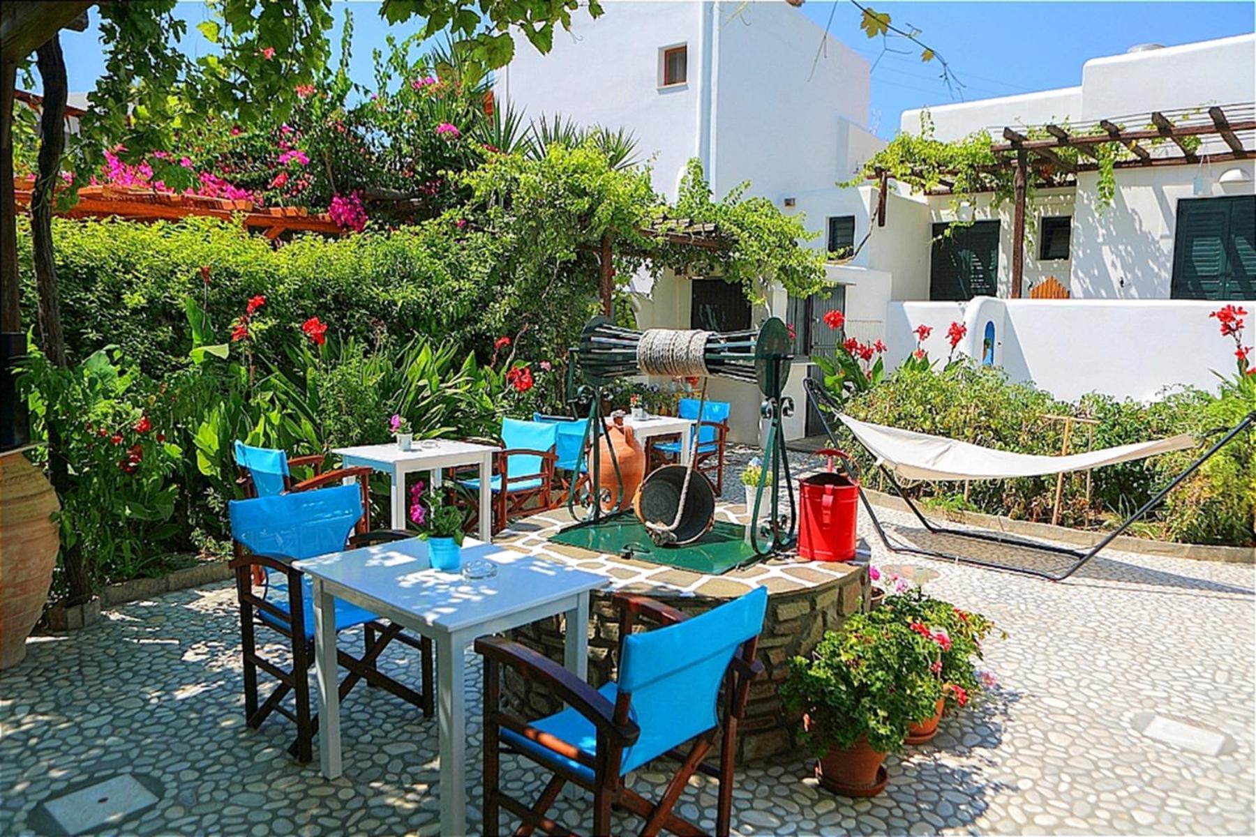 Eleni Rooms Parikia  Exterior photo